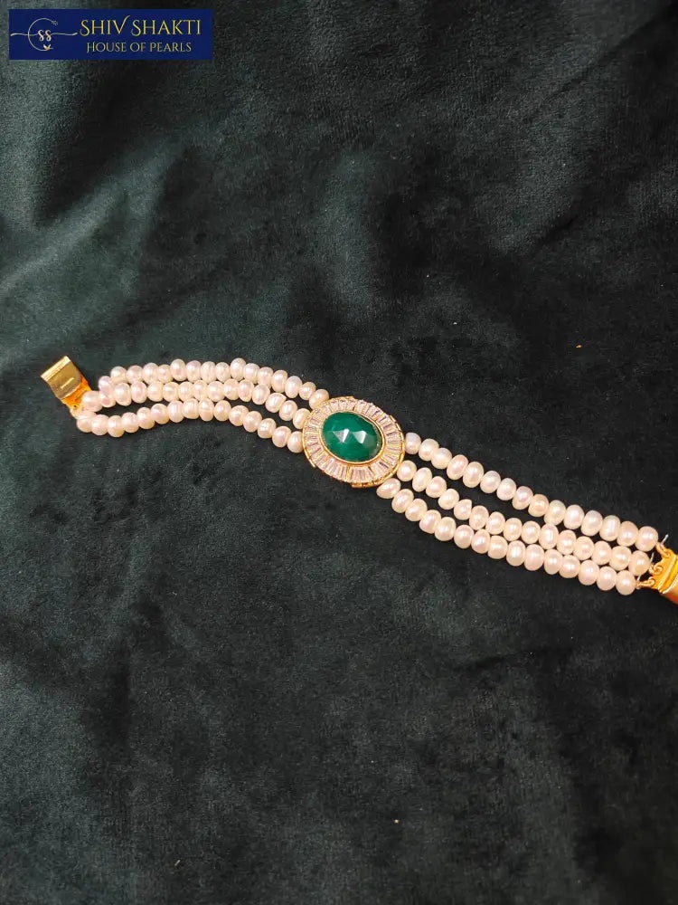 Shiv Shakti Pearls - Beautiful Pearl Bracelet
