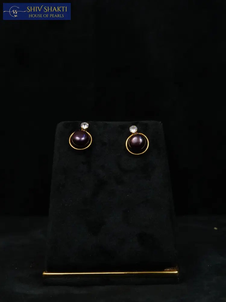 Shiv Shakti Pearls - Black Chandni Pearl Elegance