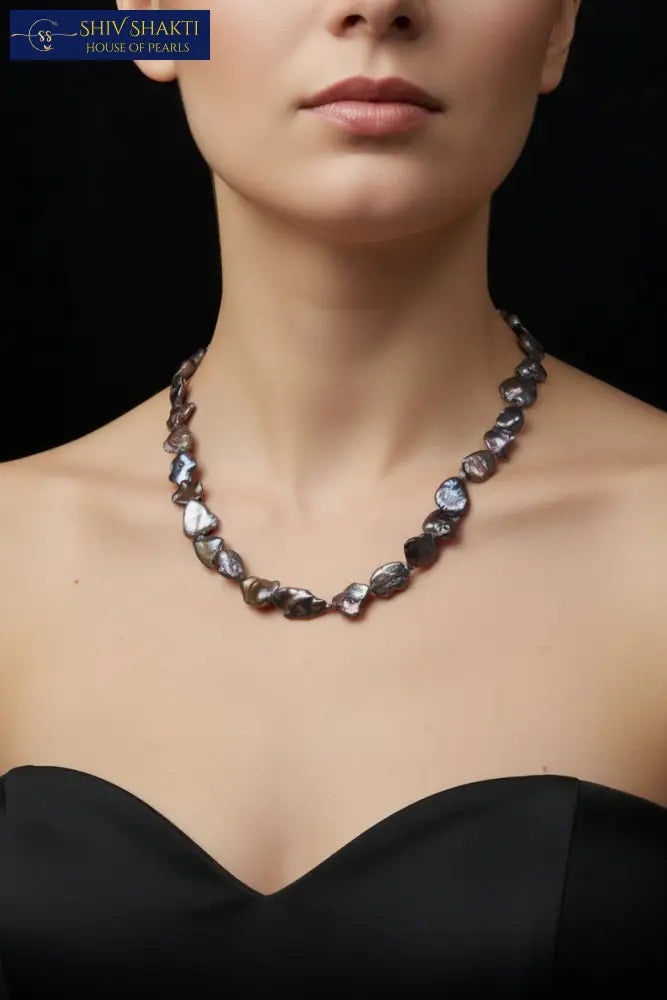 Black Unique Pearl Necklace