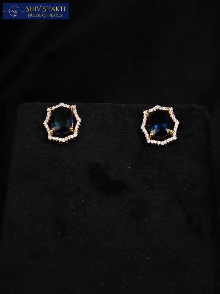 Shiv Shakti Pearls - Brooch with Sapphire Stone