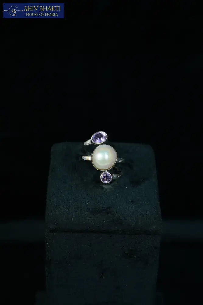 Shiv Shakti Pearls - Classic Delicacy