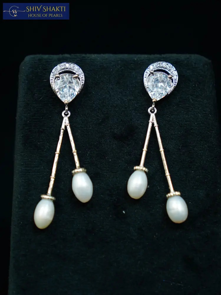 Dangling Pearl Earrings