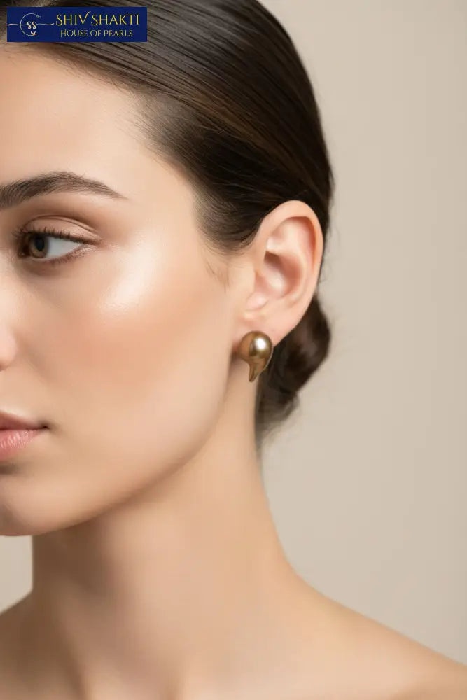 Dark Gold Baroque Pearl Stud