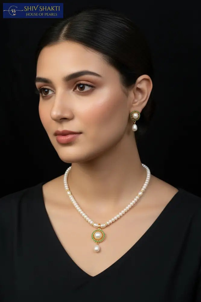 Shiv Shakti Pearls - Elegant Single line Pearl