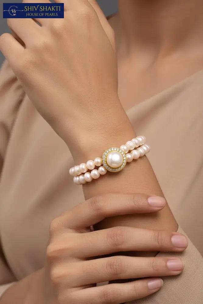Elegant stone Bracelet