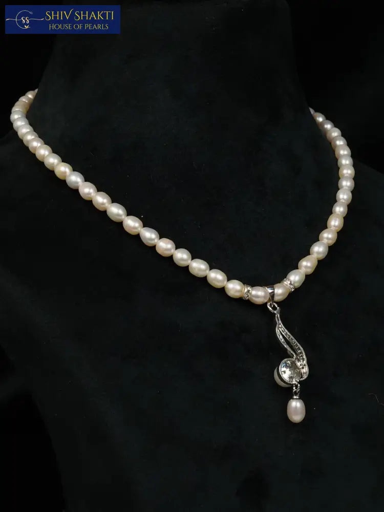 Shiv Shakti Pearls - Elegent Korean Pearl Set