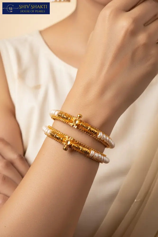 Shiv Shakti Pearls - Elephant Design Kada