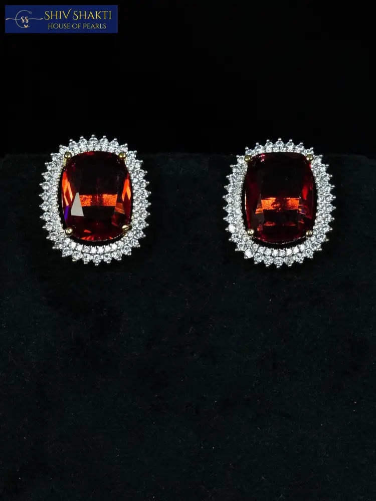 Shiv Shakti Pearls - Ivory Ruby Pearl Set