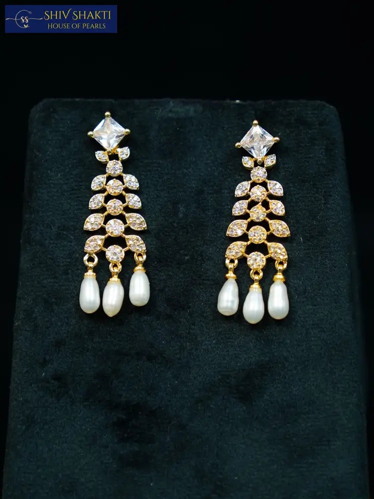 Kundan Earrings With Pearl Drops