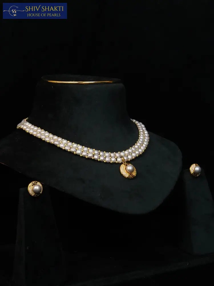 Shiv Shakti Pearls - La Perla Classic Necklace