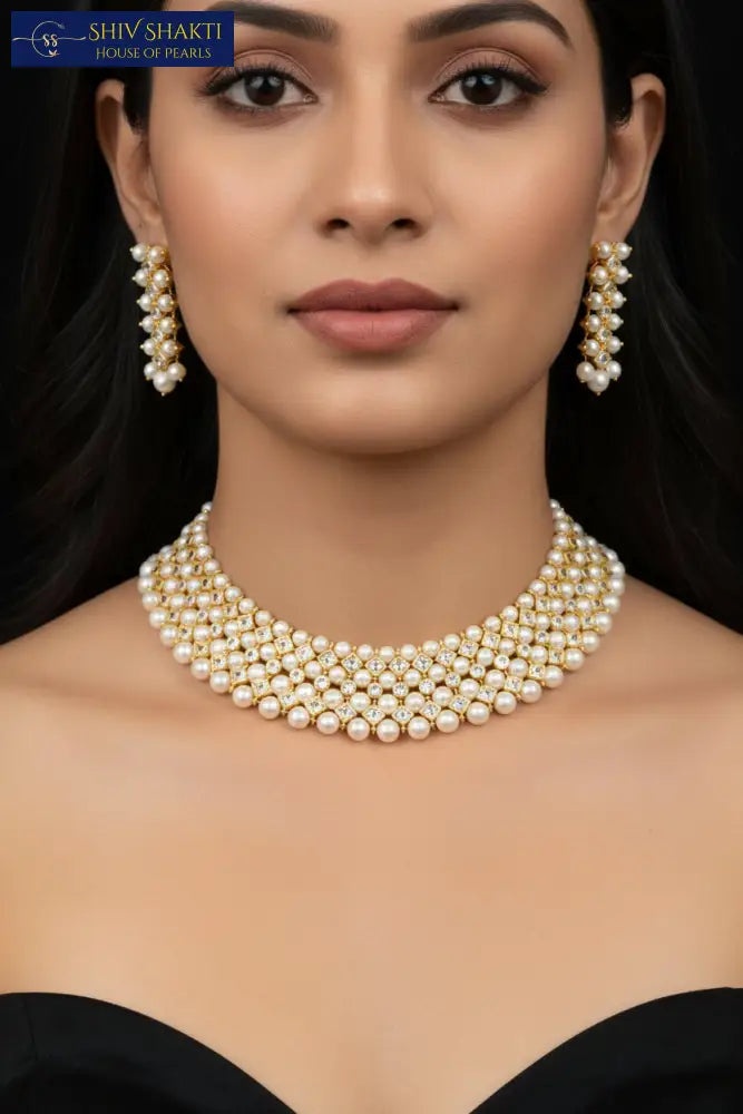 Party Pearl Necklace