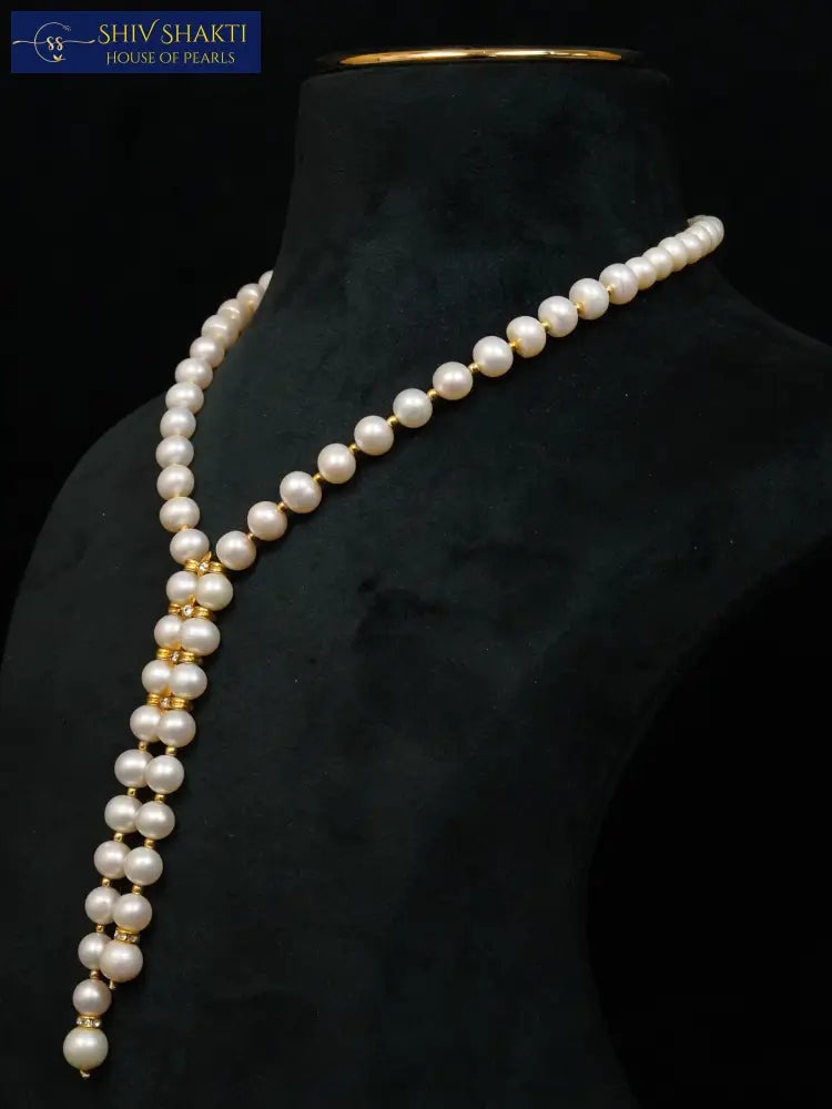 Shiv Shakti Pearls - Pearl Drop Pendant Single Line