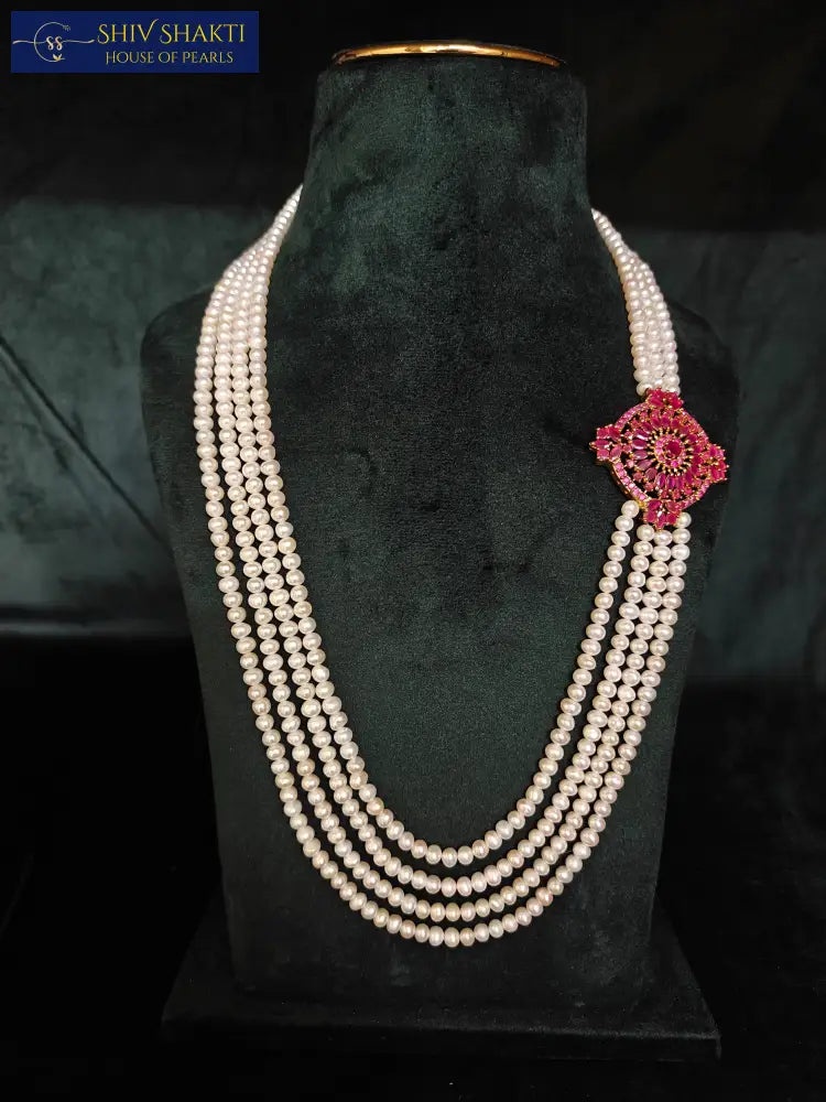 Pearl Ruby Brooch set