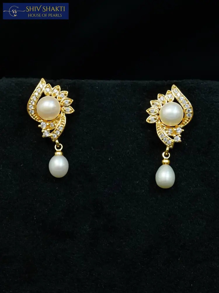 Royal Pearl Peacock Drop Earring