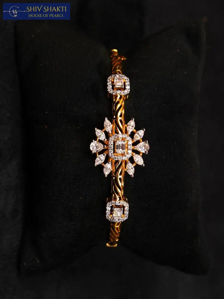 Shiv Shakti Pearls - Silver Syndicate Bracelet