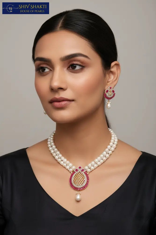 The Pearl Signature Necklace