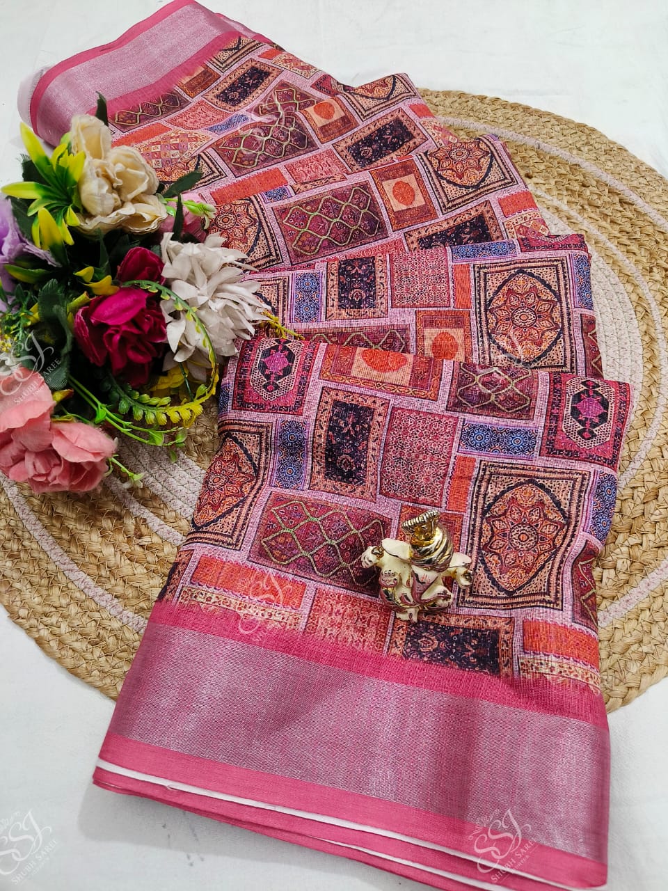 Shubh Sarees - Digital Print Linen Saree