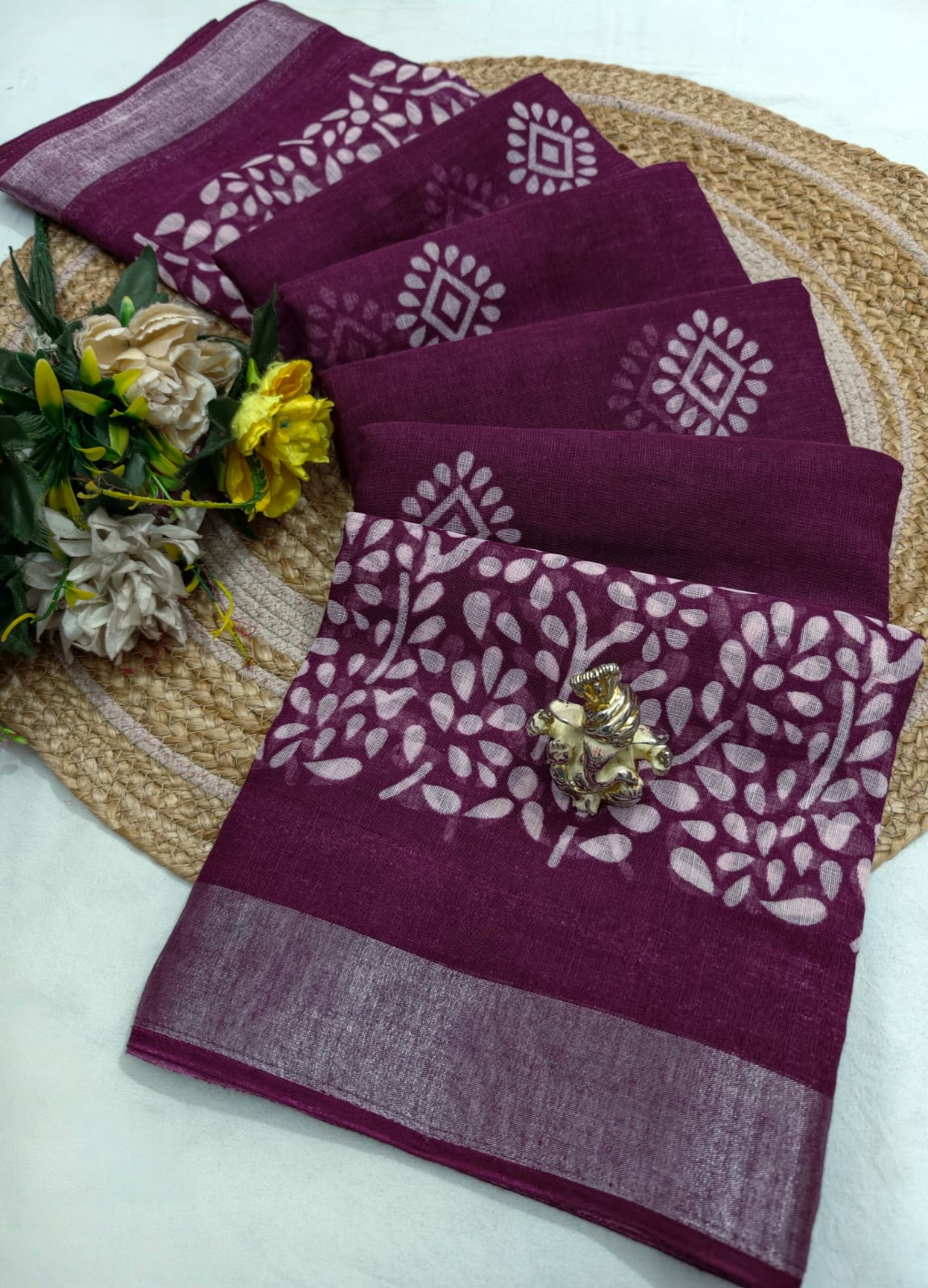 Digital Linen Saree