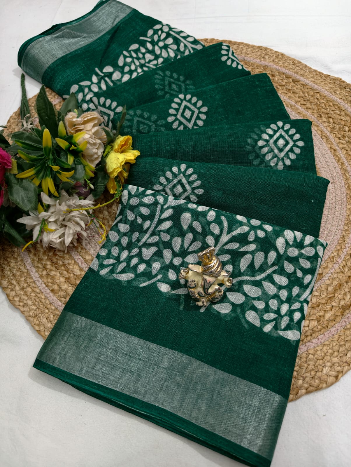 Digital Linen Saree
