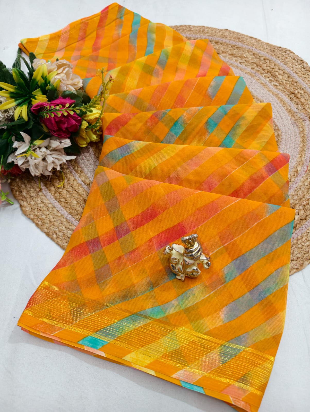 Leheriya Border Saree