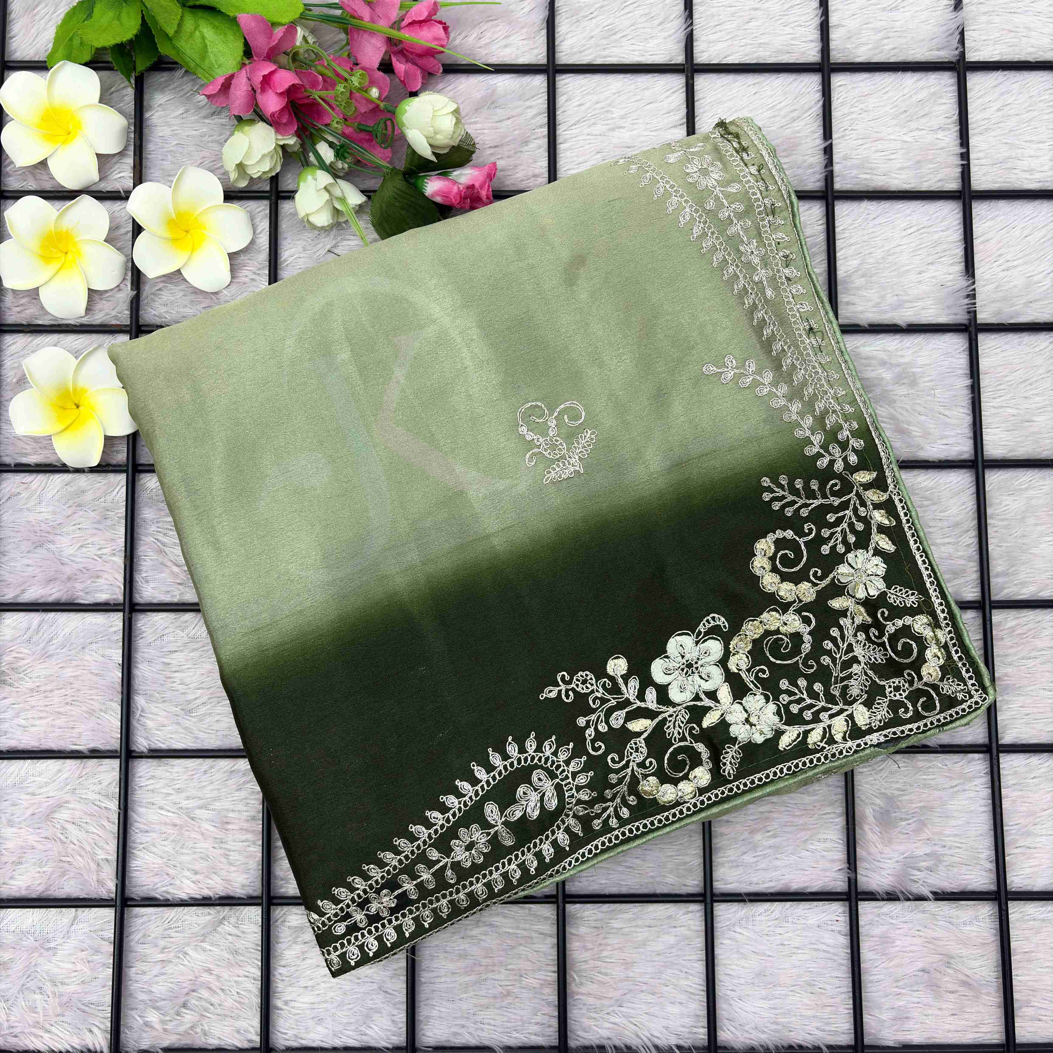 Shaded Pita Saree