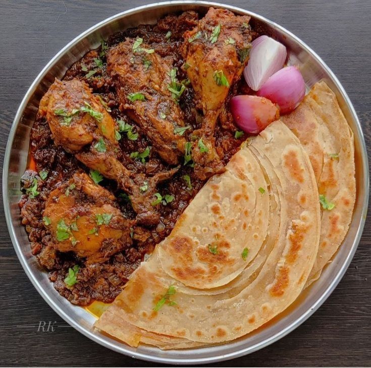 Chicken curry with porata -