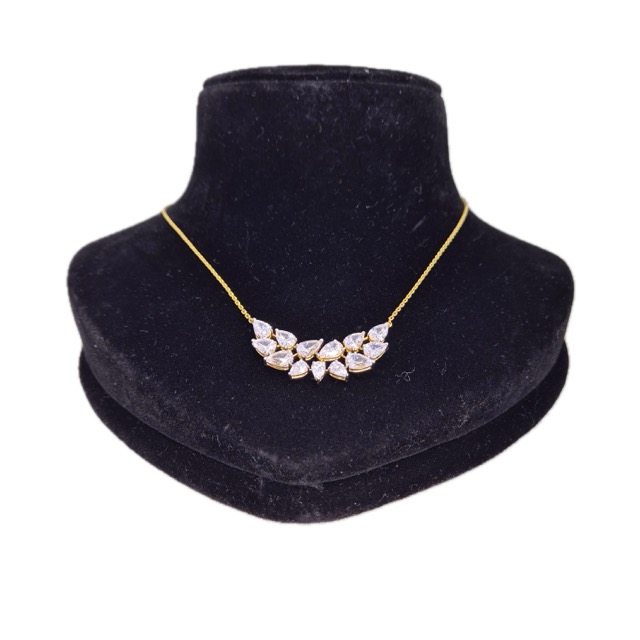 Suraj Bhan Jewellery Hub - Luxury 92.5 Silver Floral Pendant Necklace