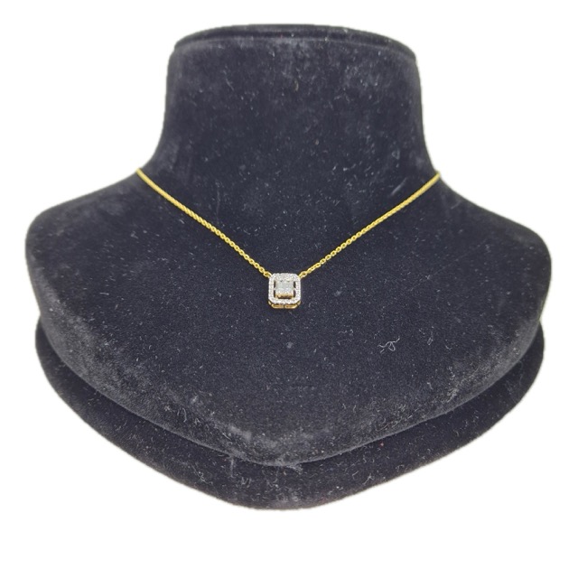 Suraj Bhan Jewellery Hub - Silver 'Golden Glow' Pendant Necklace