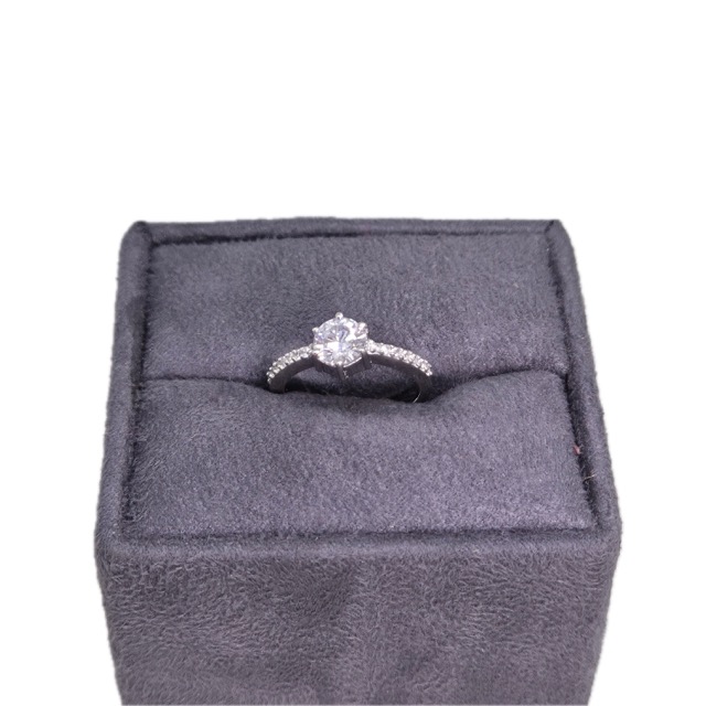 Suraj Bhan Jewellery Hub - Silver Eternal Sparkle Luxury Ring