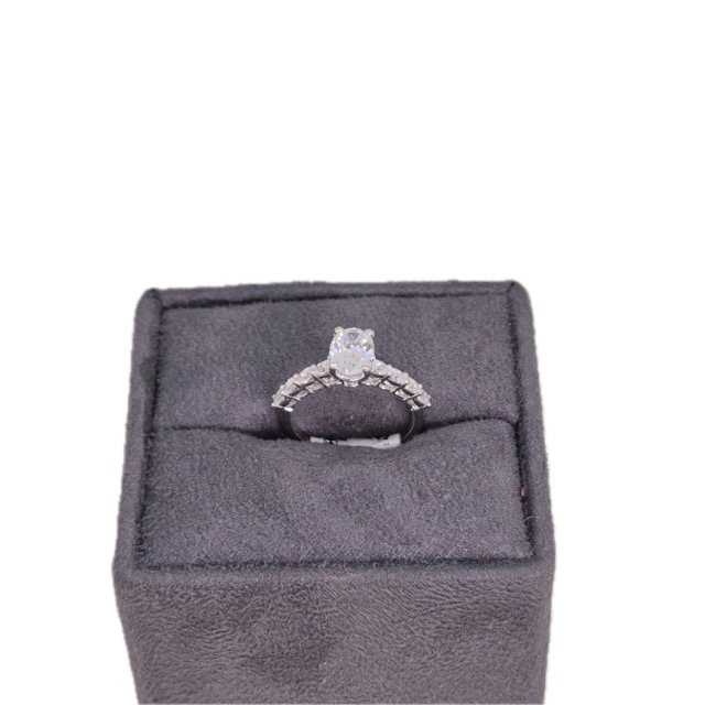 Suraj Bhan Jewellery Hub - Classic Solitaire Engagement Ring