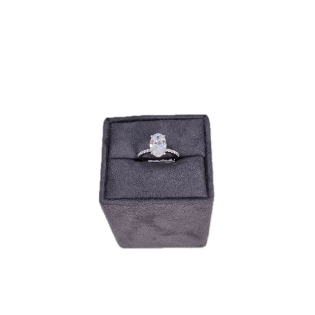 Suraj Bhan Jewellery Hub - Oval Solitaire Silver Ring