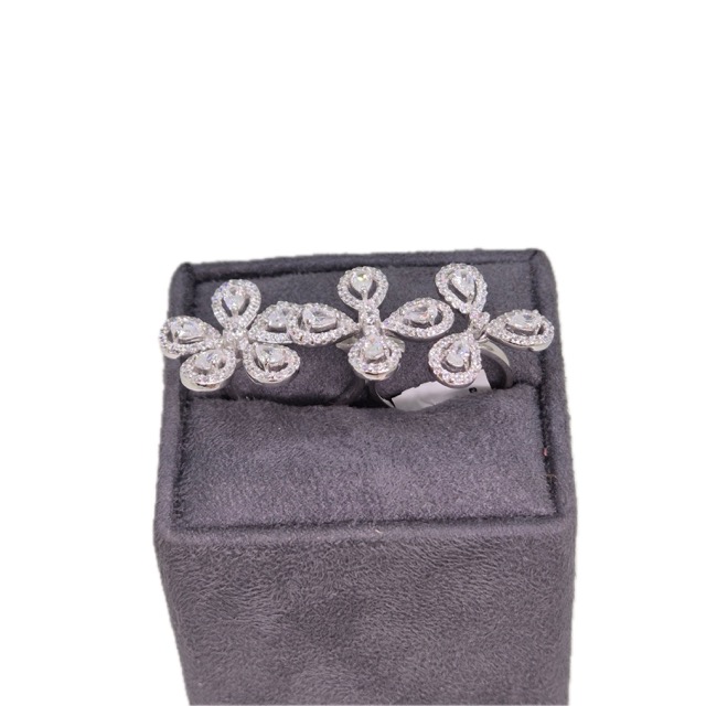 Suraj Bhan Jewellery Hub - Silver Triple Flower Statement Ring