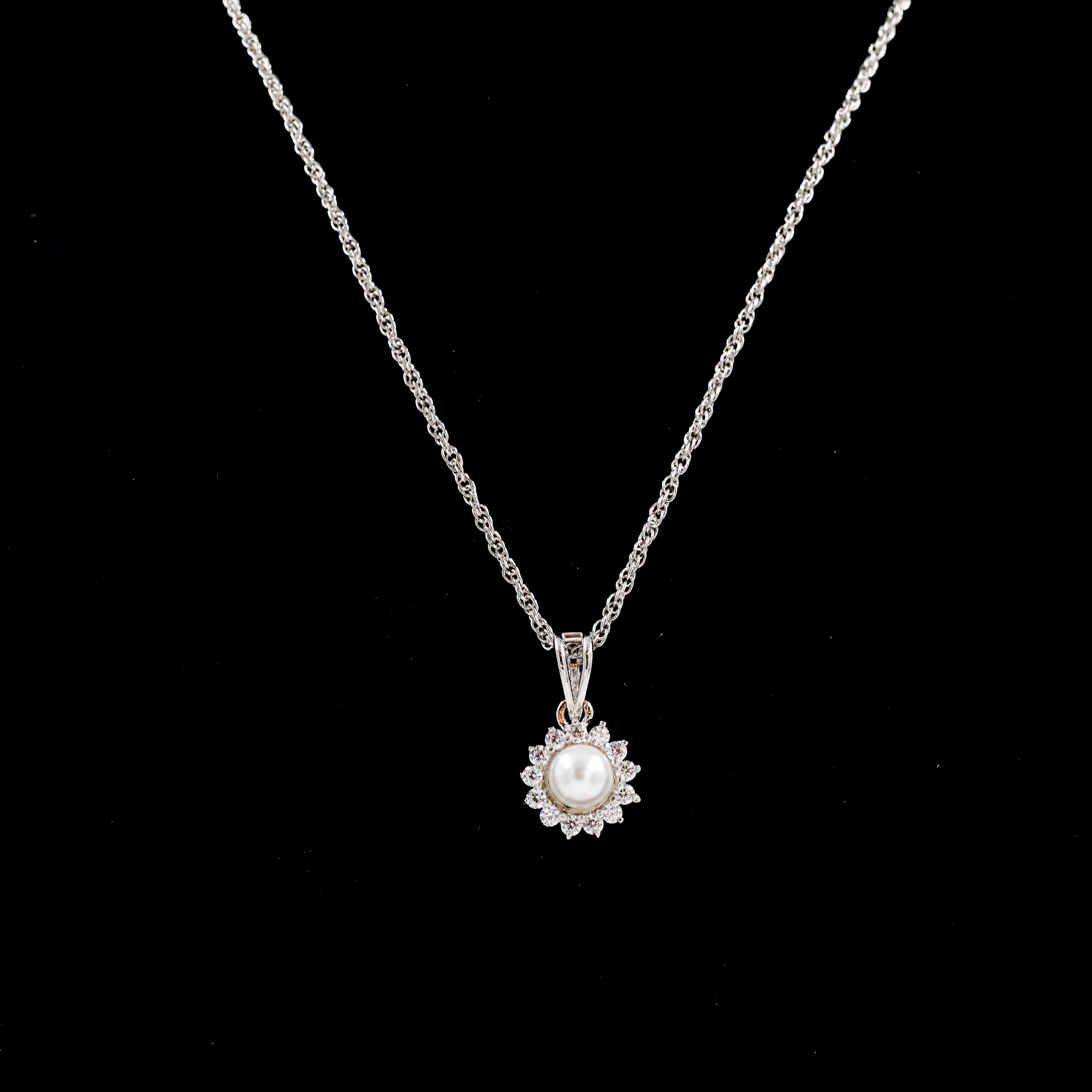 Silver Chain with Sun pendant - Silver Chain With Locket