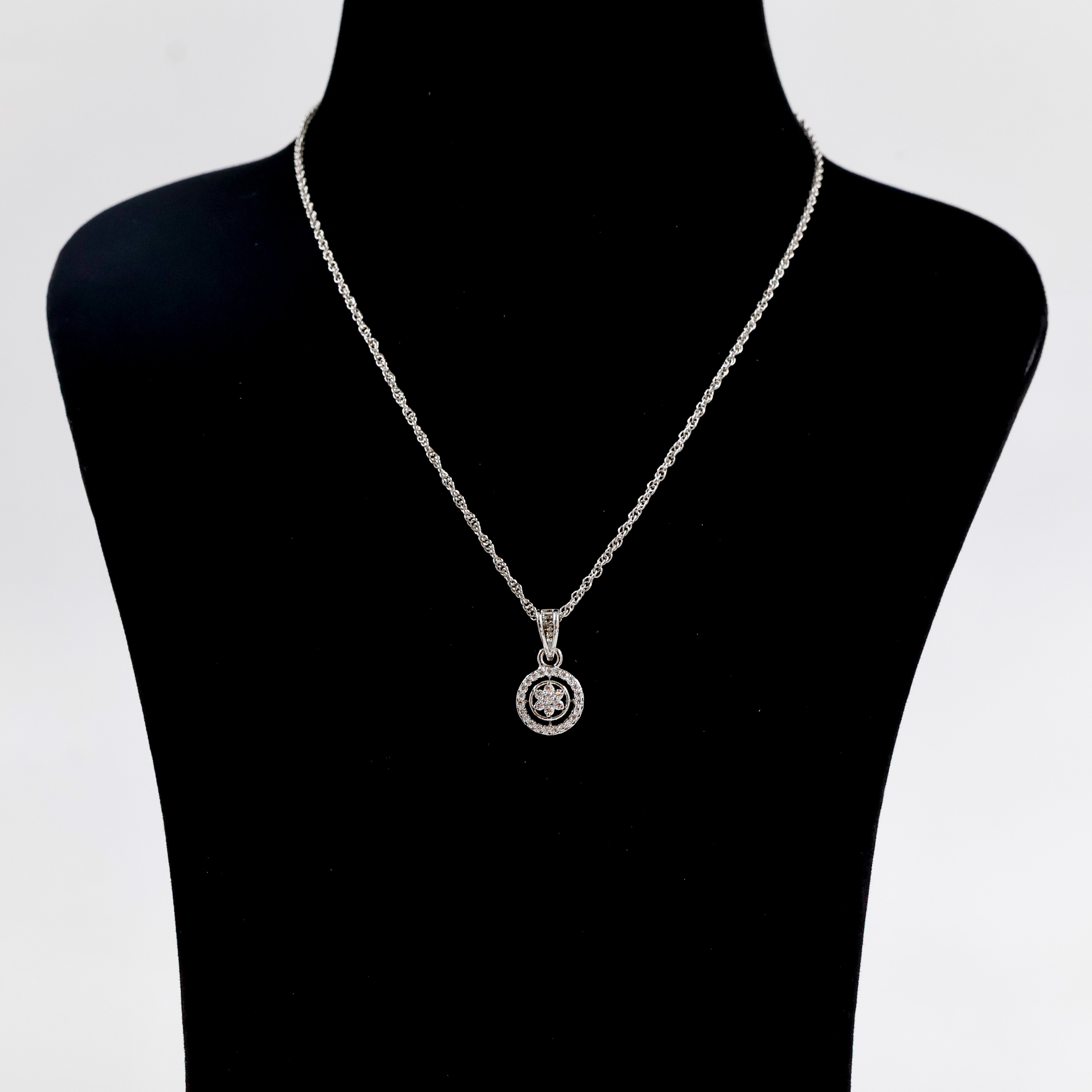 Silver Chain with flower Pendant