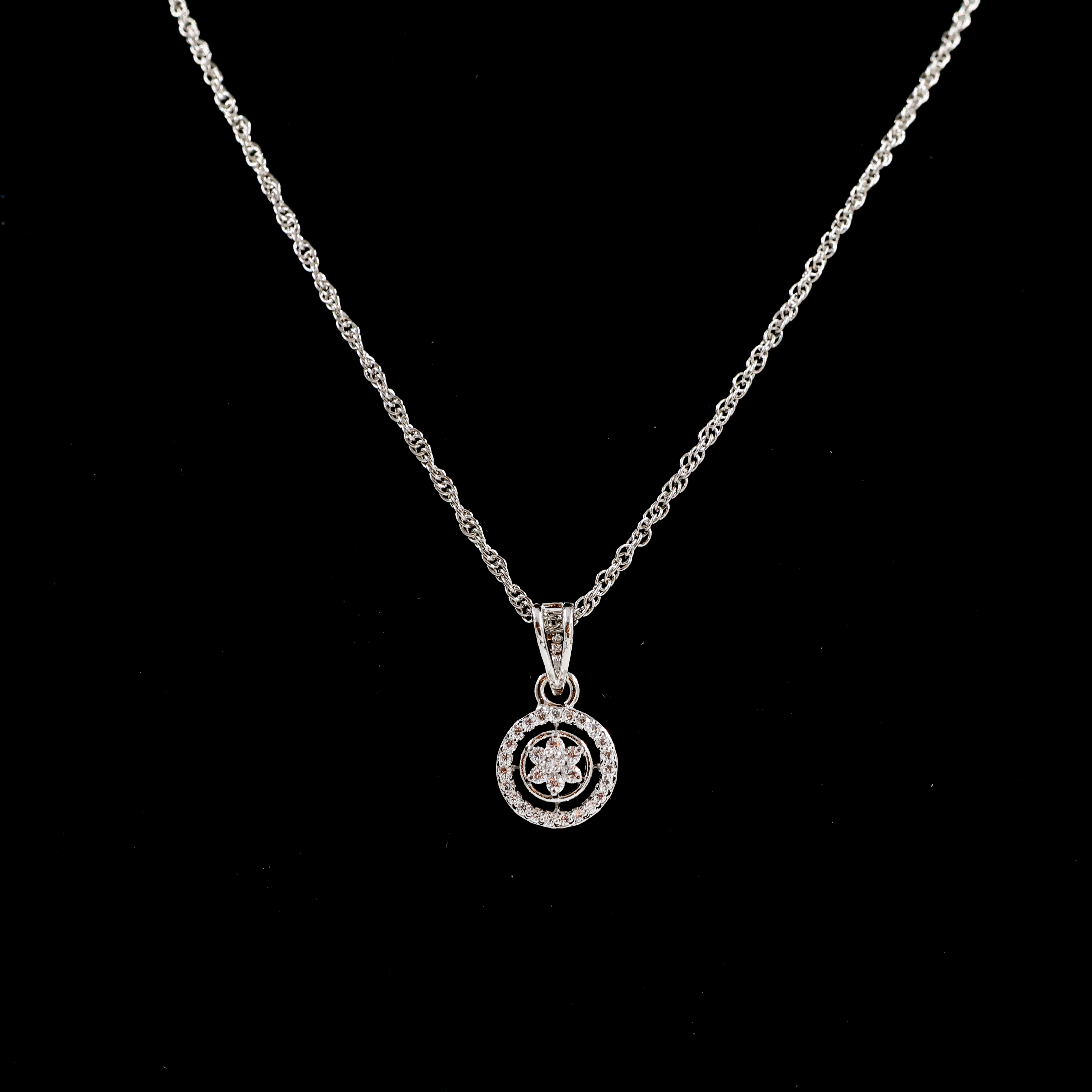 Silver Chain with flower Pendant - Silver Chain With Locket