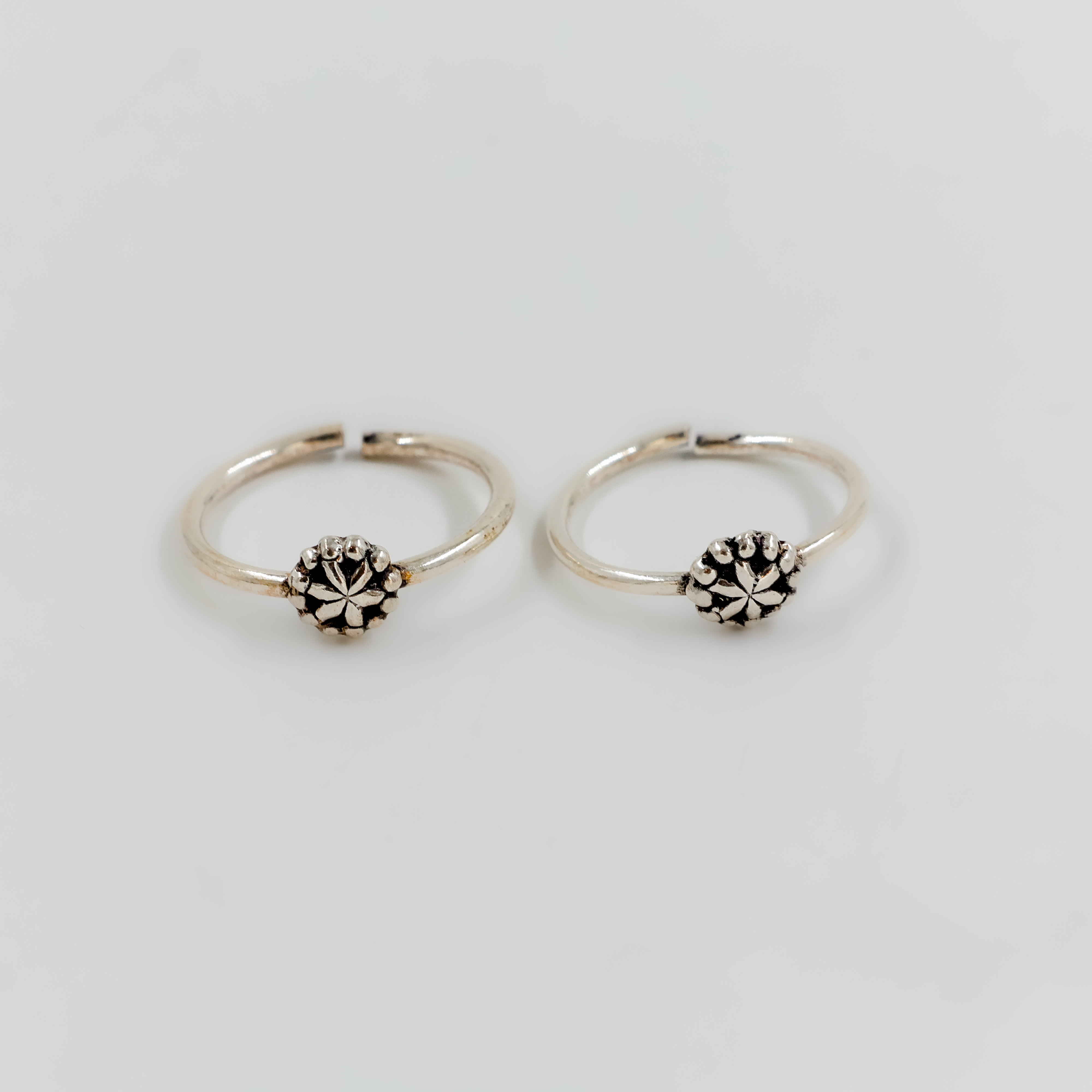 Flower Silver Toe Ring