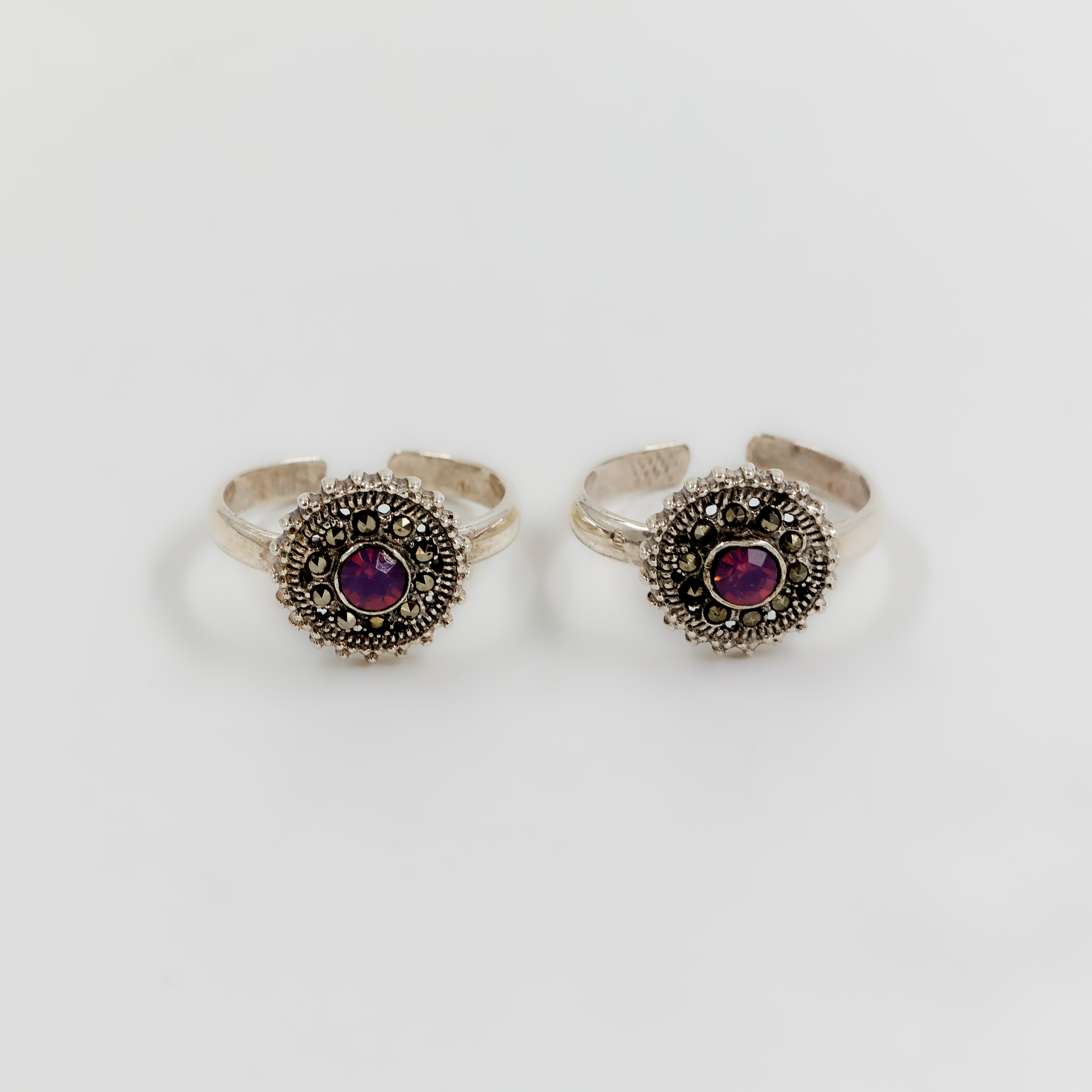 Floral Vintage Silver Toe Ring