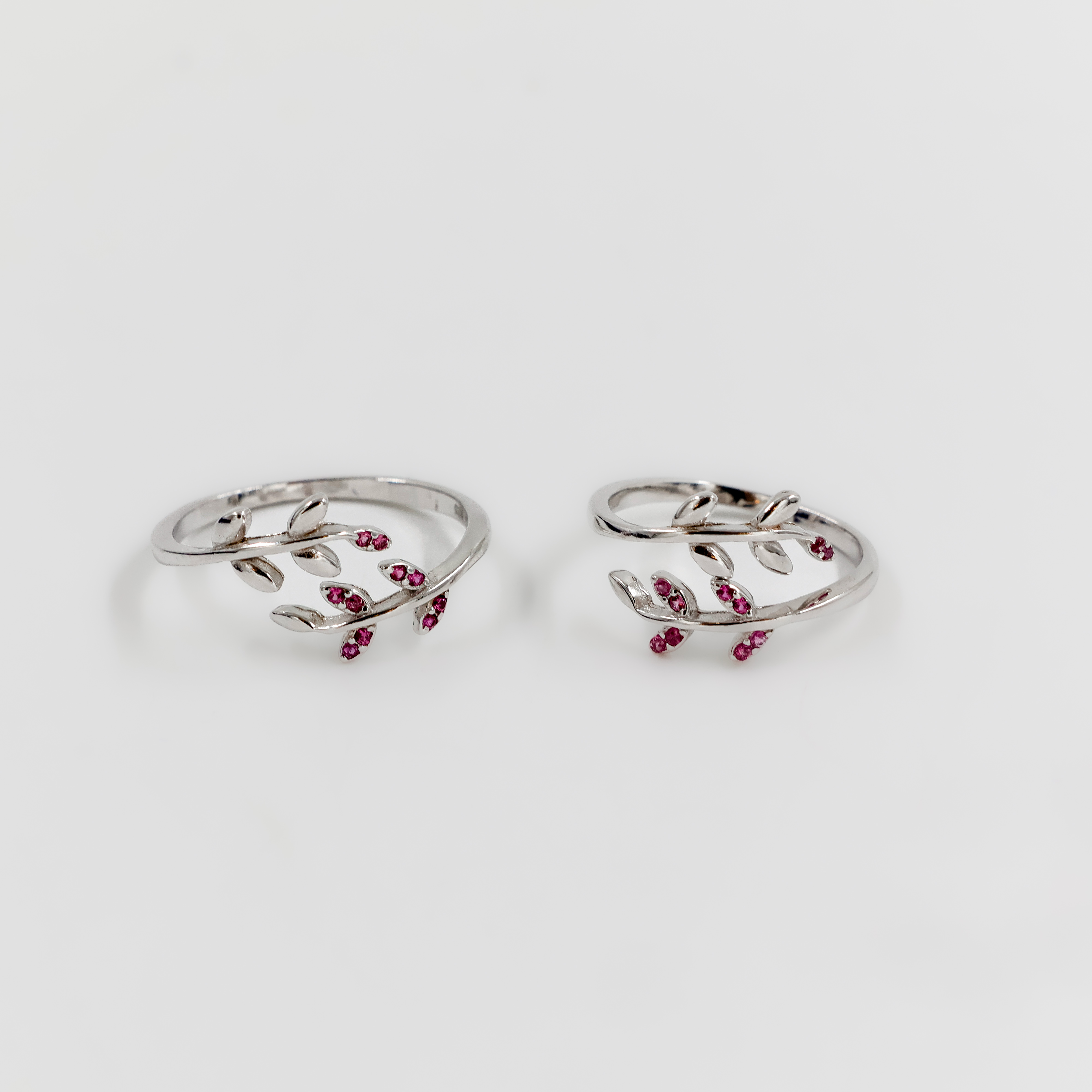 Victoria Ruby Silver Toe Ring