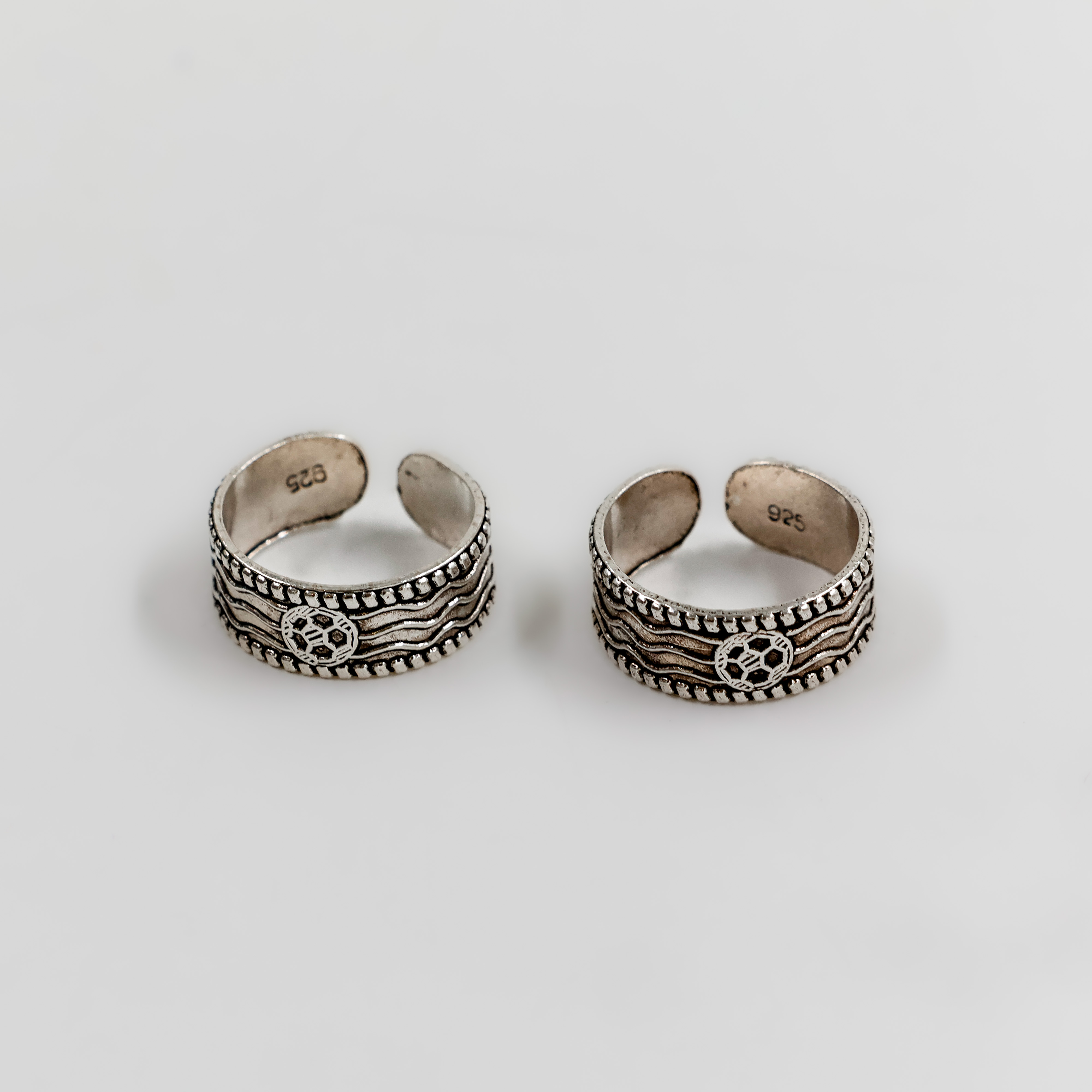 Vintage Sunburst Silver Toe Ring