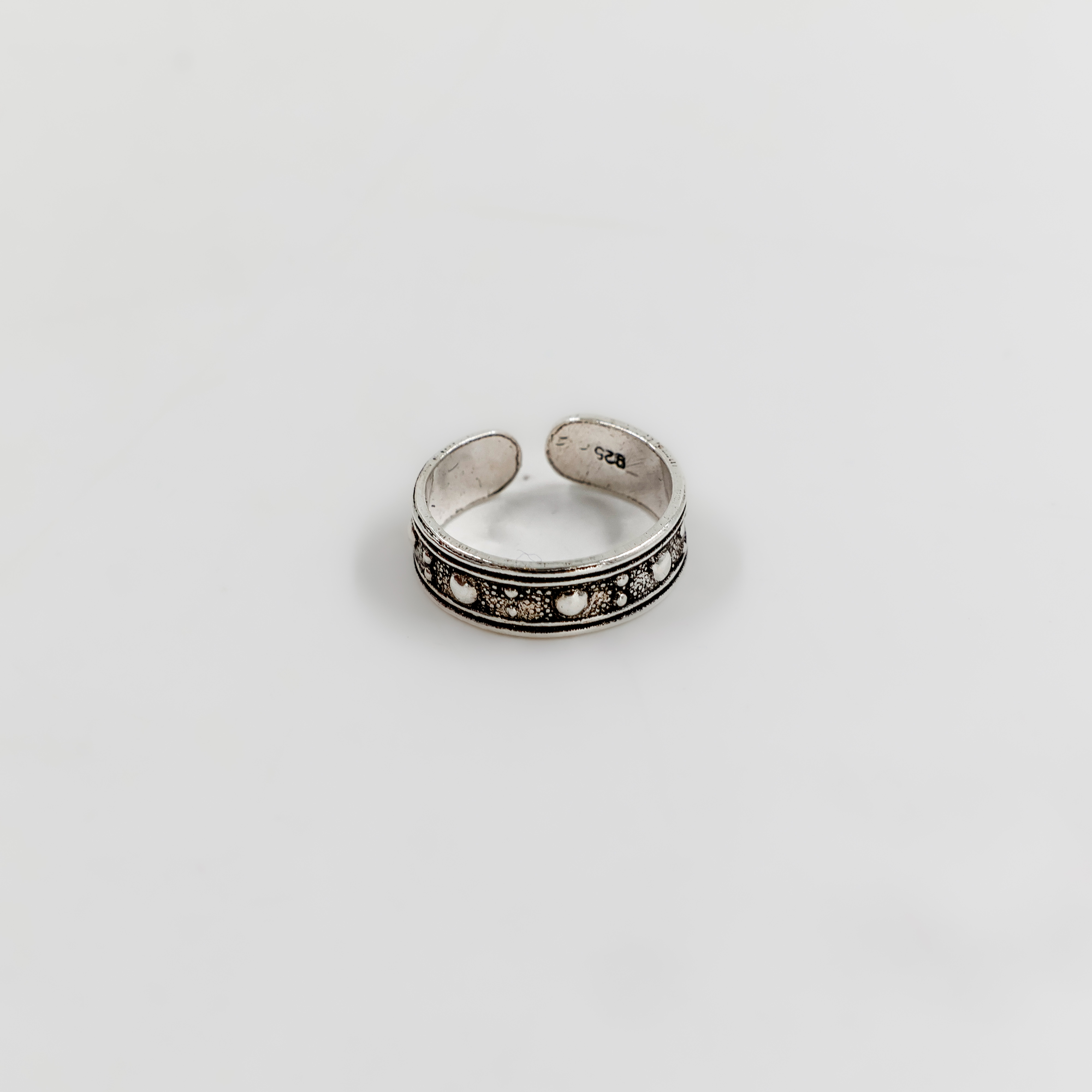 Moonstone Path Silver Toe Ring - Silver Toe Ring