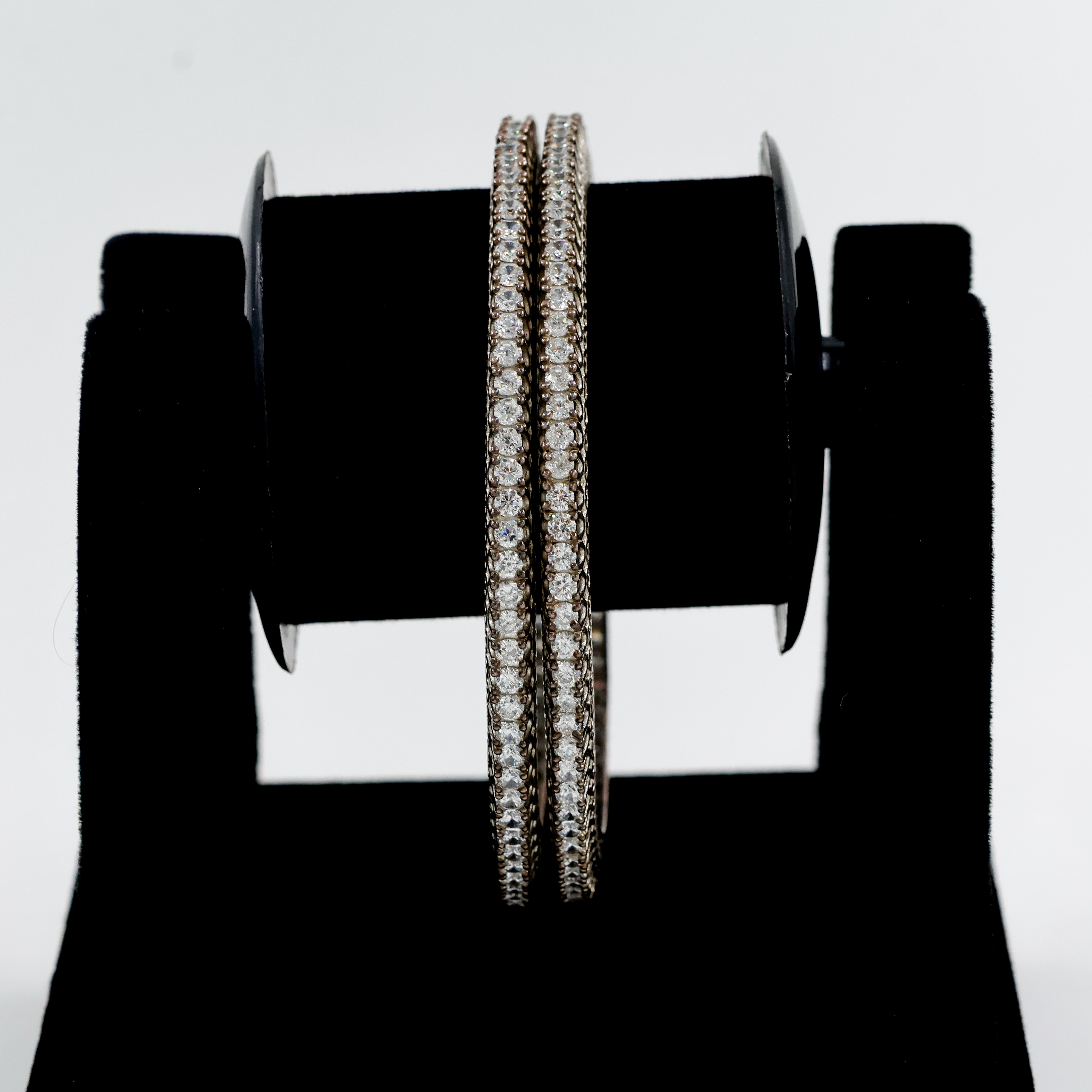 Solitaire Round Silver Bangles - Silver Bangle