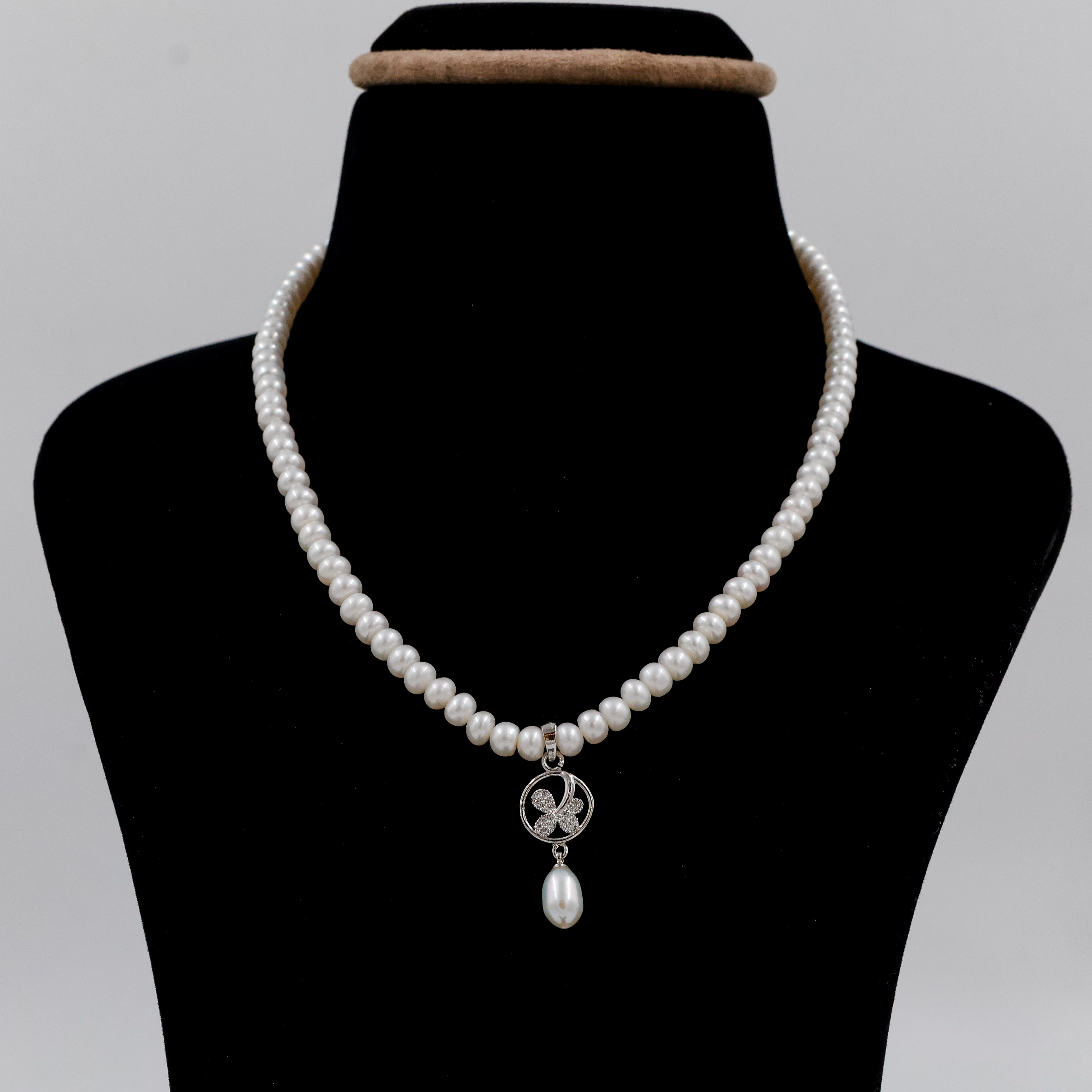 Leaf Pearls Set - Pearls