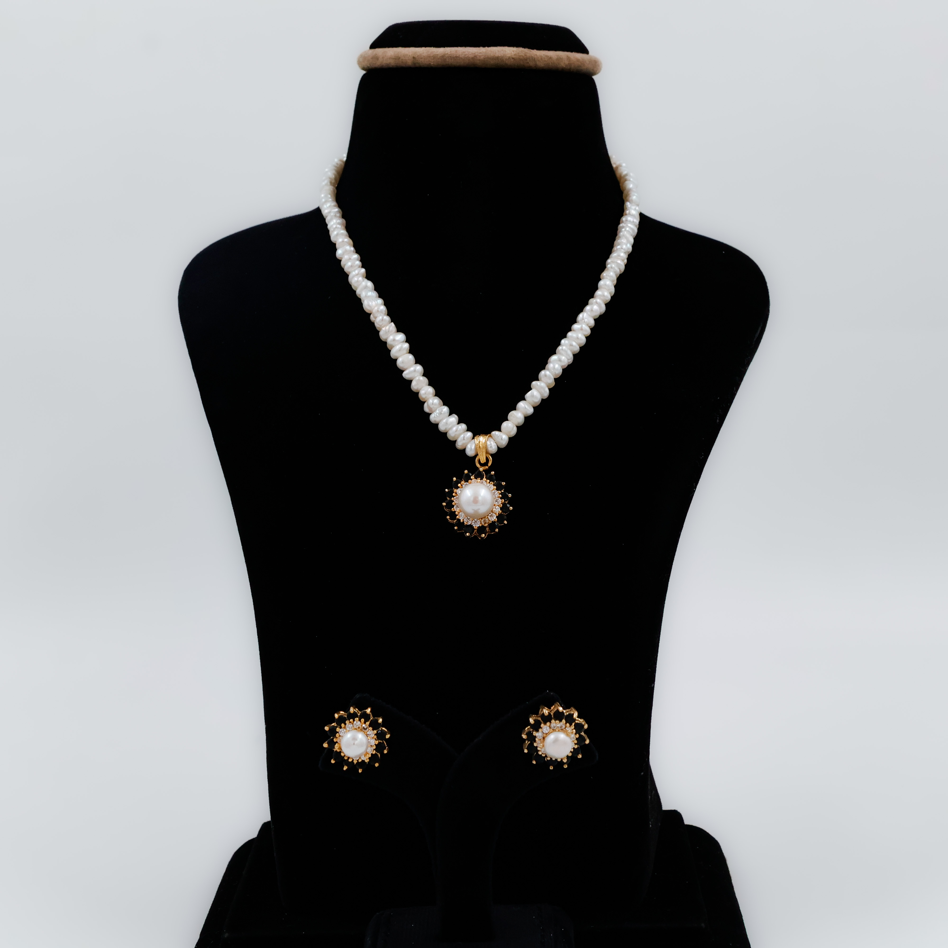 Golden Pearl Set Halo
