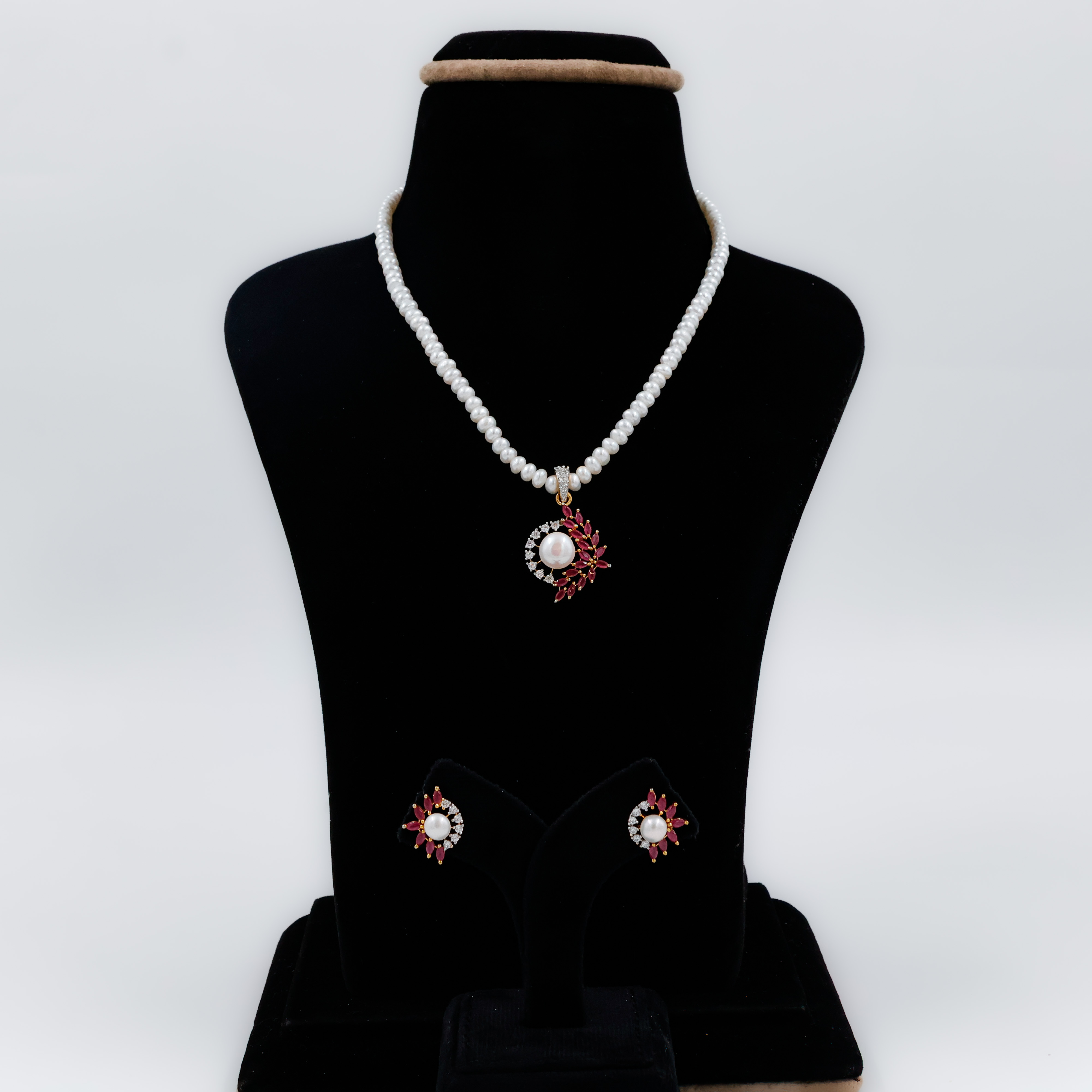 Blush Radiance Pearl Set