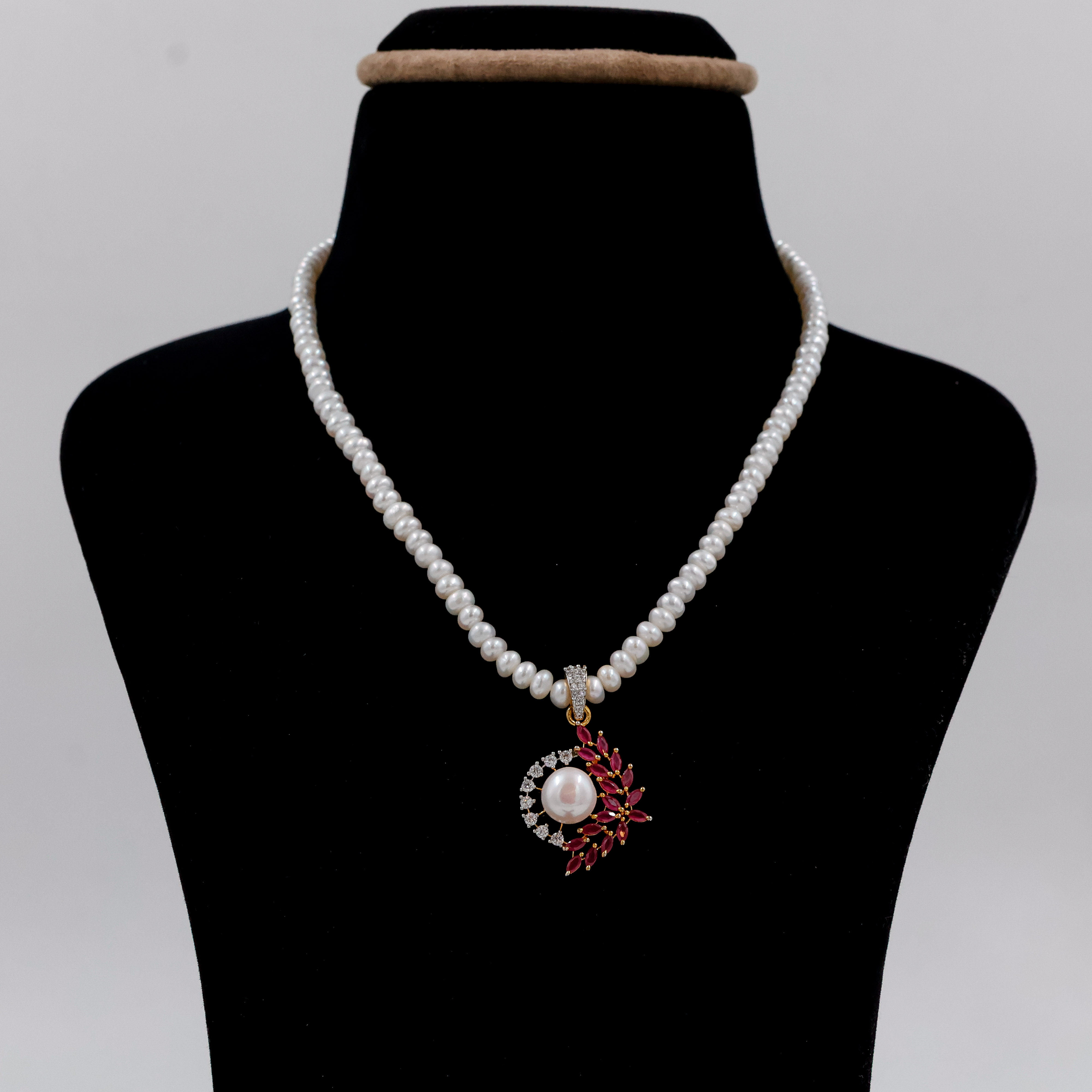 Blush Radiance Pearl Set - 