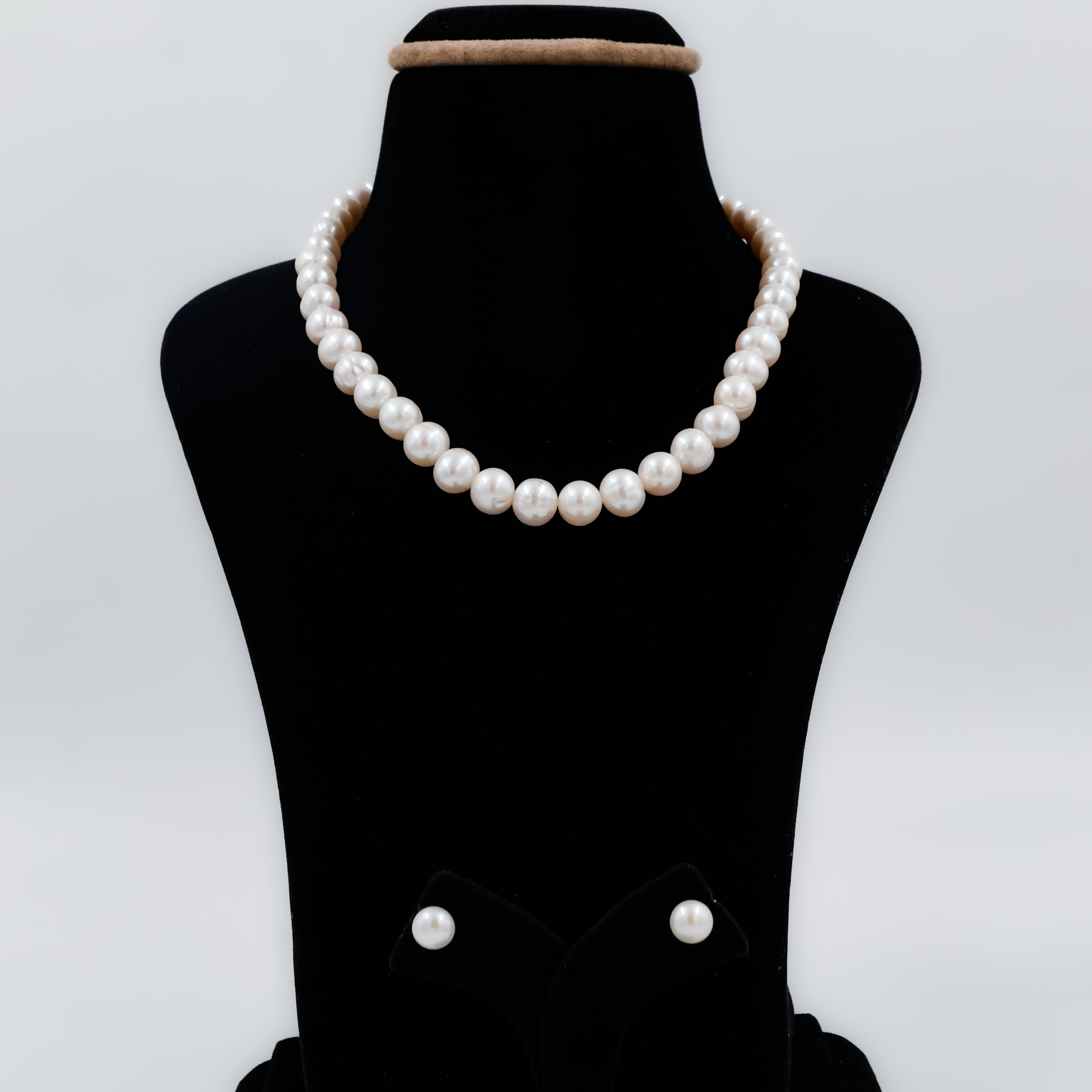 Classic Pearl Charm Set
