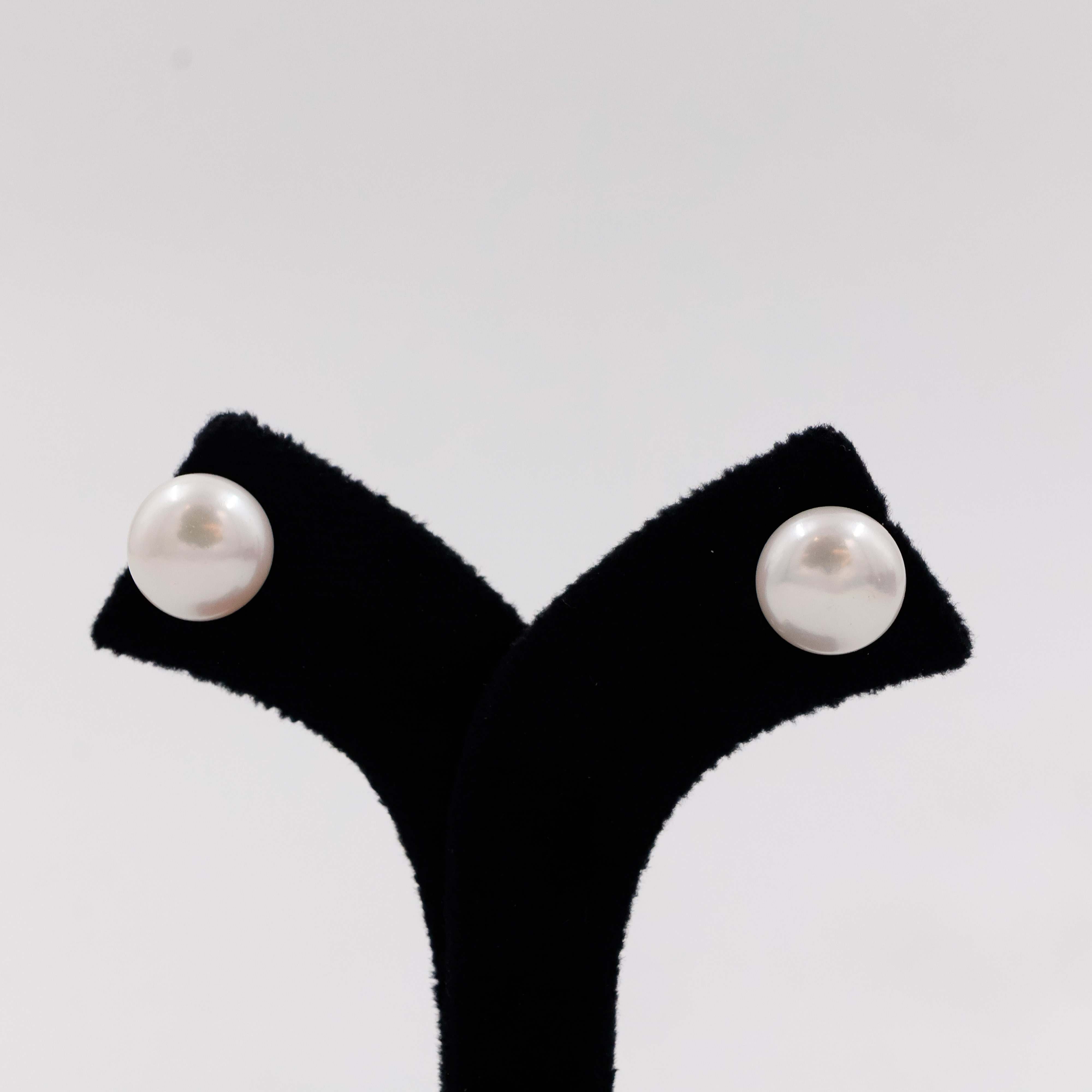 Classic Pearl Stud Earrings