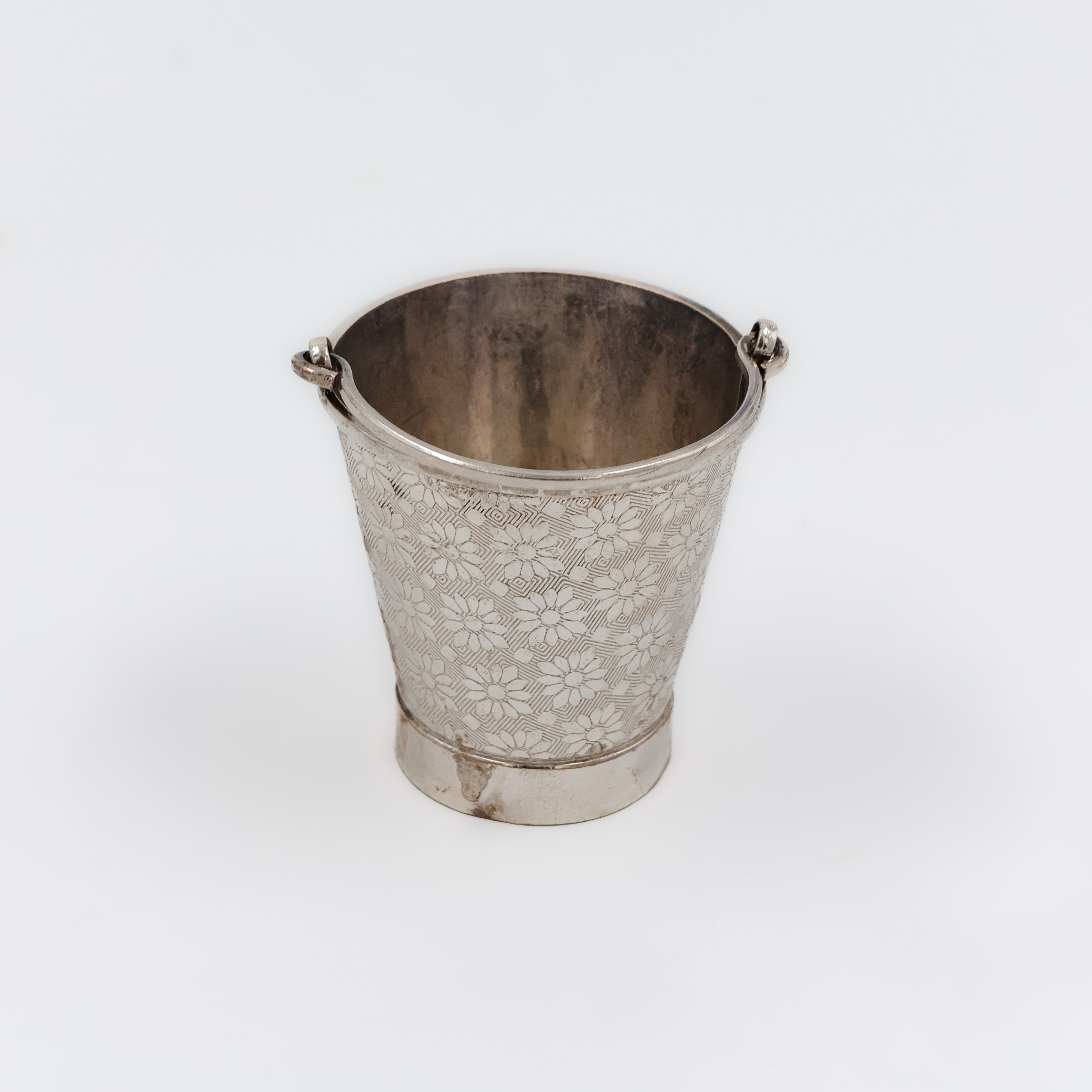 Royal Etched Floral Silver Bucket - 