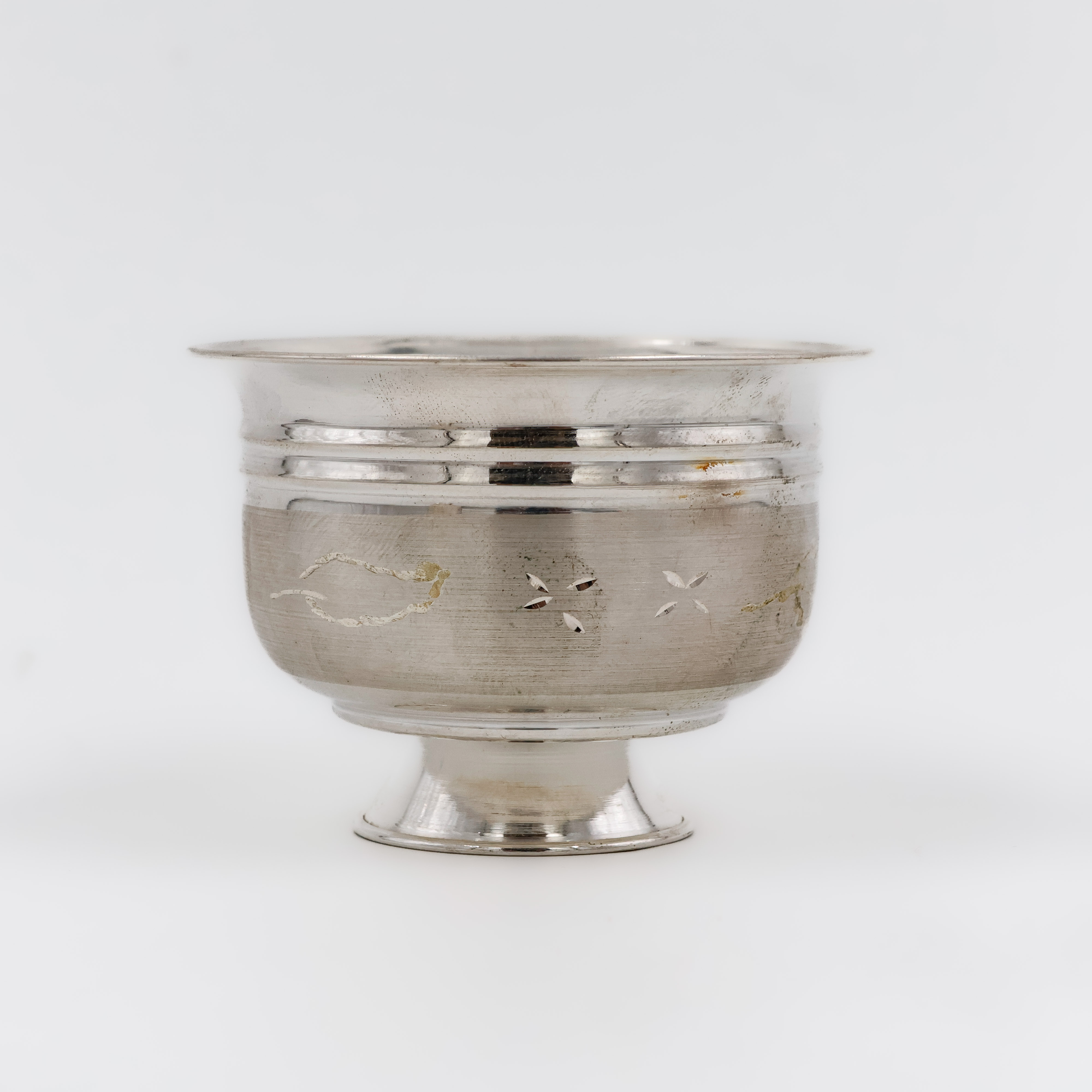 Traditional Base Footed Silver Bowl - 