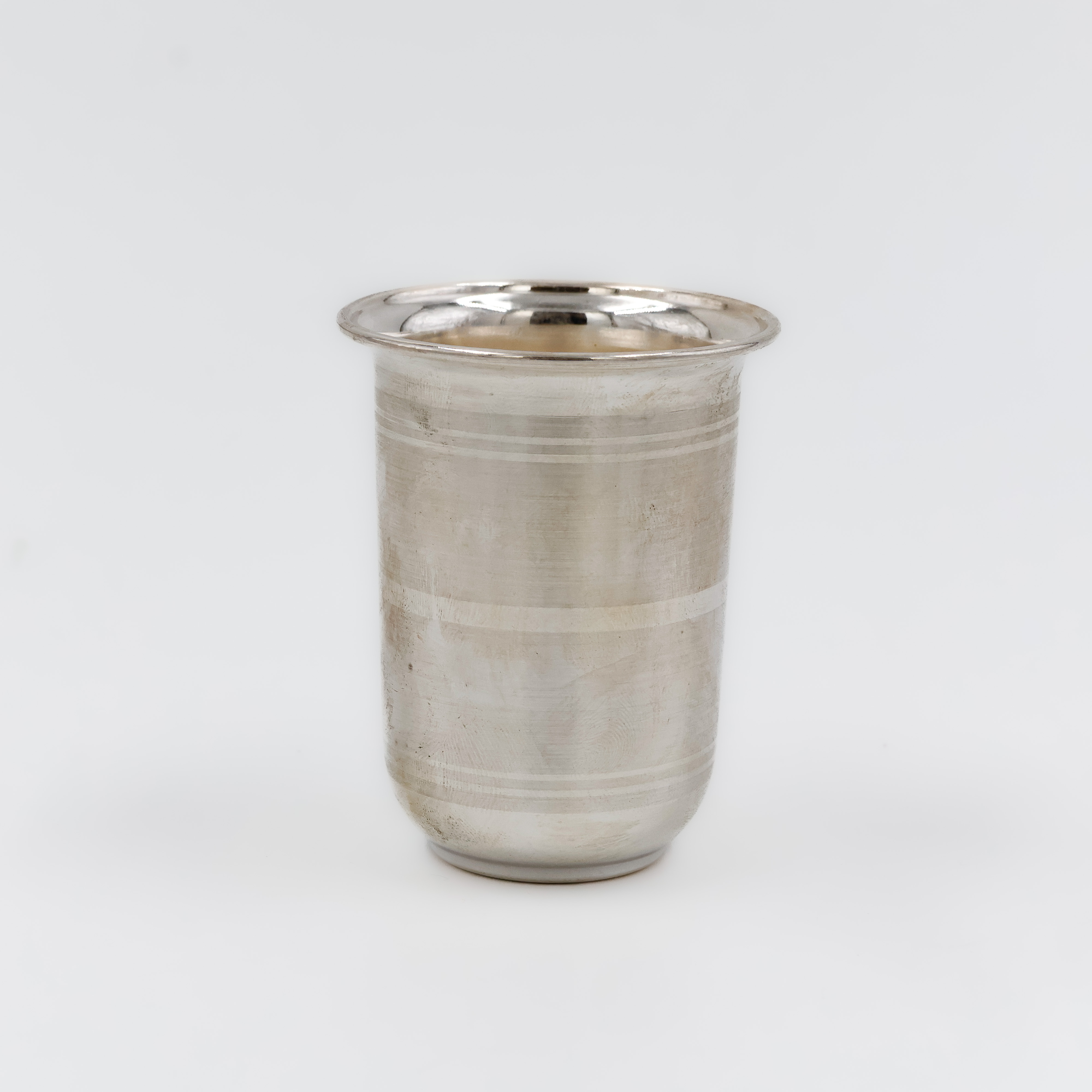 Timeless Plain Silver Glass - 